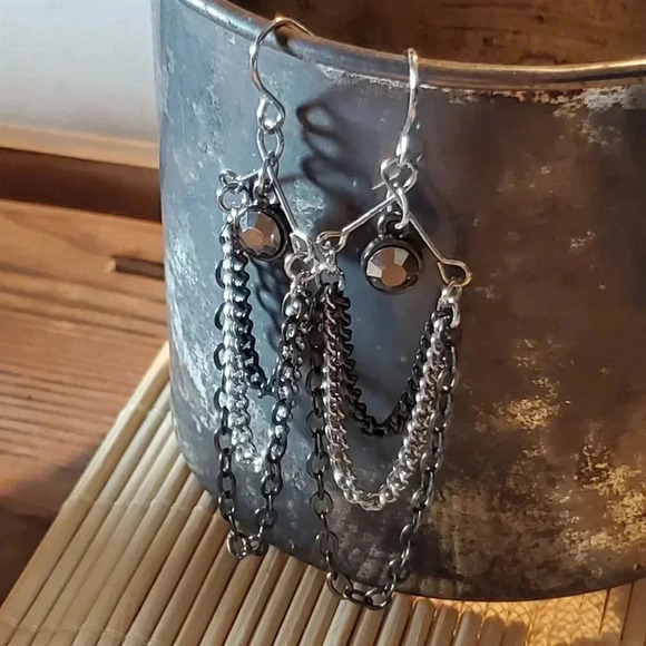 Silver Gunmetal Grey Handcrafted Triple Chain Crystal Dangle Earrings - Picture 3 of 8